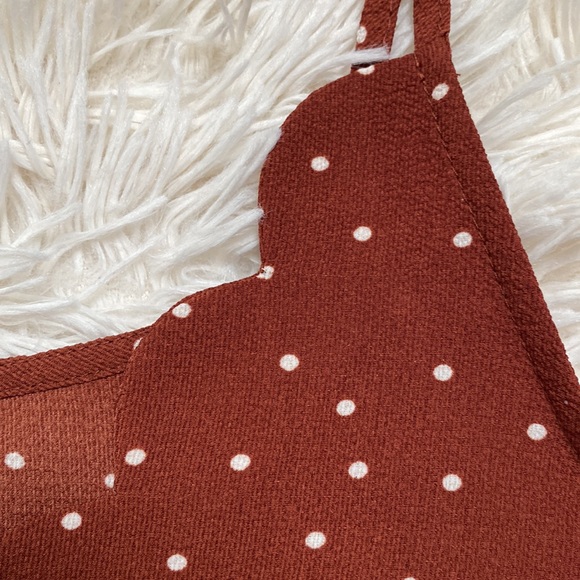 E & M Polka Dot Scalloped Cami 💗 Rust & White - Picture 8 of 12